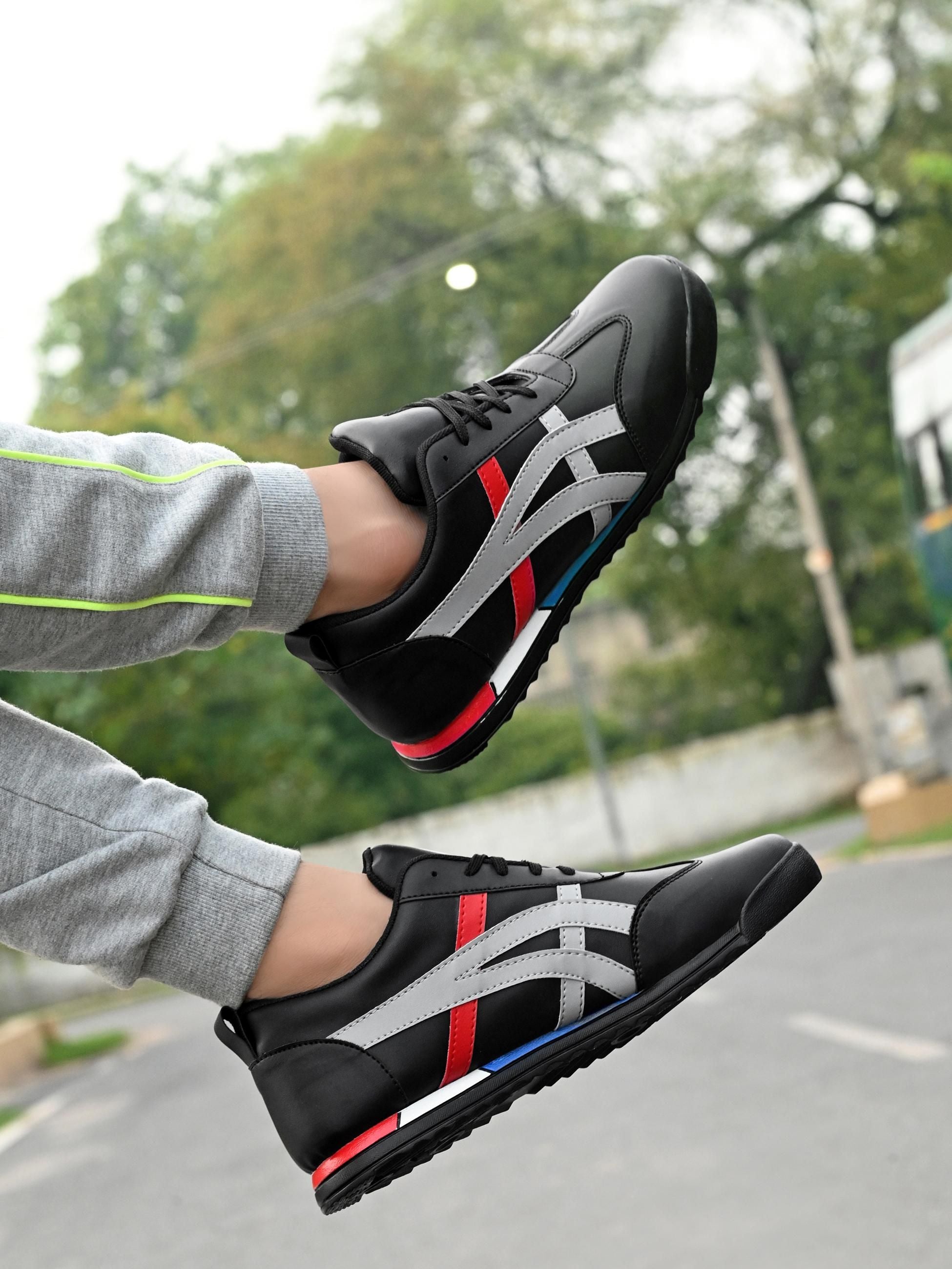 Stylish Trendy Casual Lace-up Sneakers for Men